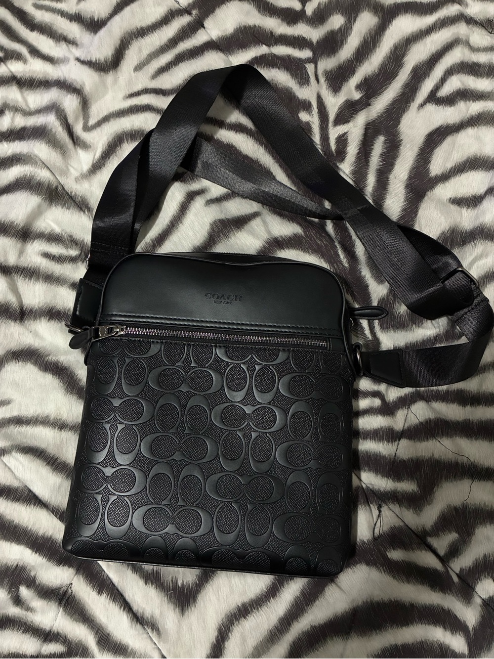 Coach Men's Black Signature Crossbody Travel Bag